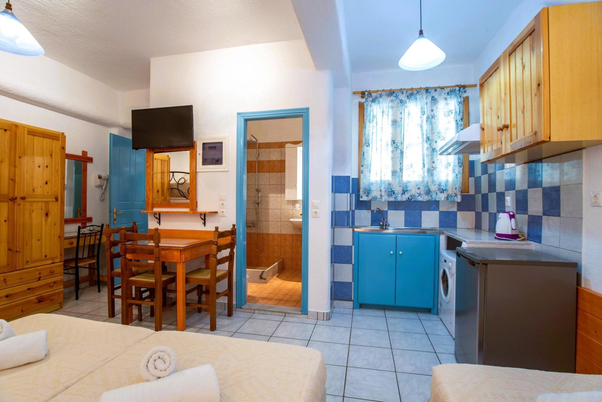 Appartement Kontaratos & *