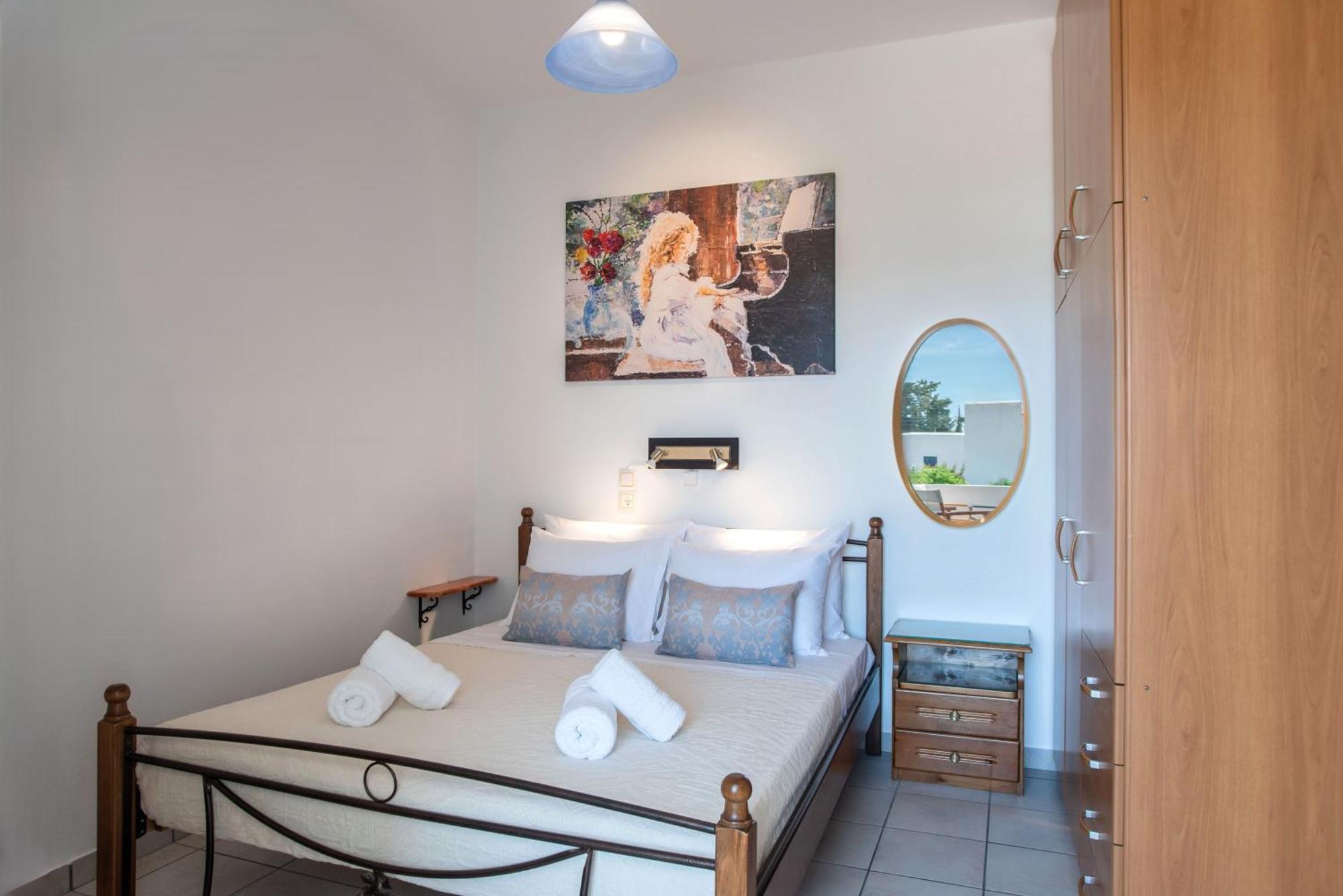 Apartment Kontaratos & Parikia (Paros)